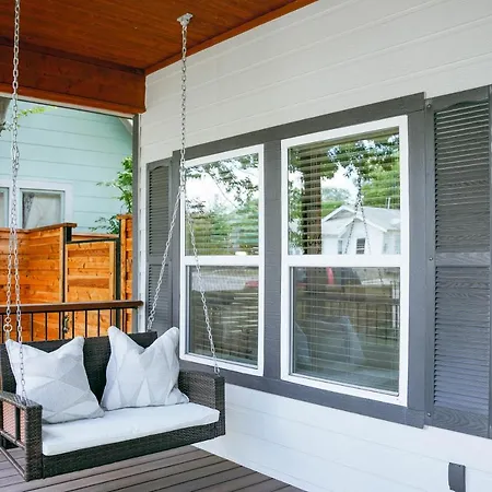 The Retreat At Rigsby-All New 3Bdrm/2.5 Bath